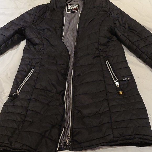 Point Zero Light Jacket - Picture 2 of 4